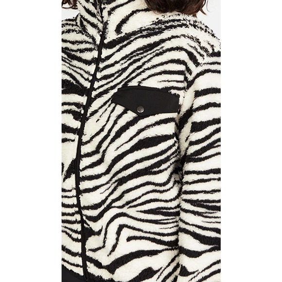 PLUSH Lightweight Sherpa Zebra Print Zip Up Jacket Black and Cream Size S - Picture 4 of 13